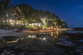 White Banana Beach Club