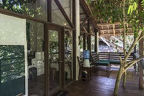 White Banana Beach Club