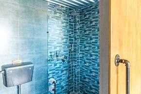 Bridges Danang Boutique Hotel