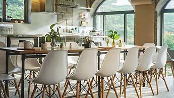 Bridges Danang Boutique Hotel