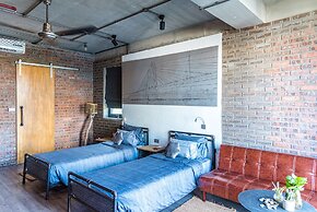 Bridges Danang Boutique Hotel