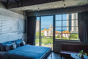 Bridges Danang Boutique Hotel