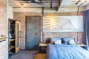 Bridges Danang Boutique Hotel