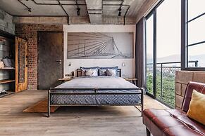 Bridges Danang Boutique Hotel