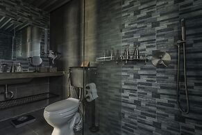 Bridges Danang Boutique Hotel