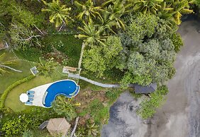 Villa Ronggo Mayang Bali