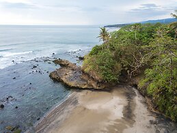 Villa Ronggo Mayang Bali