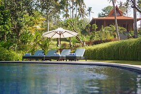 Villa Ronggo Mayang Bali