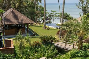 Villa Ronggo Mayang Bali