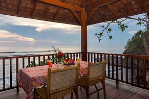 Villa Ronggo Mayang Bali