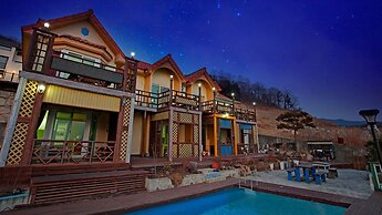 Gyeongju B House Pension