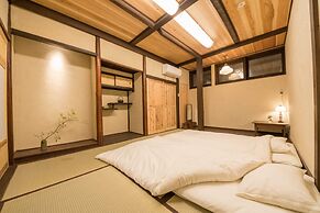 Kyoto style small inn iru