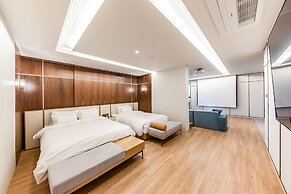 Brown-Dot Hotel Ulsan-Sincheon