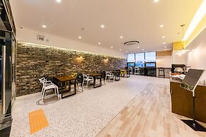 Brown-Dot Hotel Ulsan-Sincheon