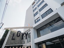 Loyy Hotel - Hostel