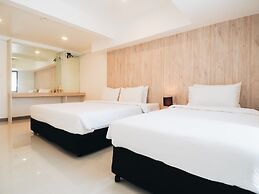 Loyy Hotel - Hostel