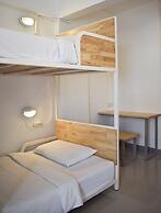Loyy Hotel - Hostel