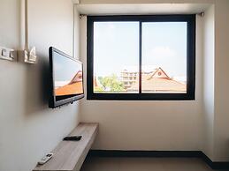Loyy Hotel - Hostel