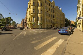 Apartment on Kronverksky Avenue
