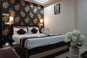 Mahira Residency