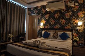 Mahira Residency