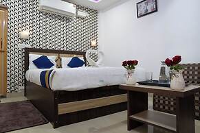Mahira Residency