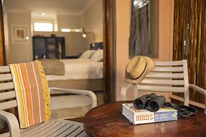 Sedia Riverside Hotel