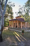 Sedia Riverside Hotel