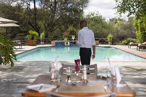 Sedia Riverside Hotel