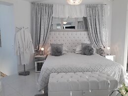 Dion Suite And Spa In Zakynthos