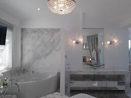 Dion Suite And Spa In Zakynthos