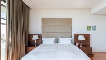 Penthouse 702 Kylemore B