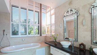 Penthouse 702 Kylemore B