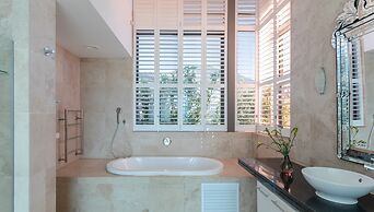 Penthouse 702 Kylemore B