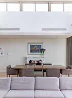 Penthouse 702 Kylemore B