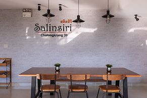 Salinsiri at Lat Krabang