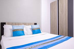 Salinsiri at Lat Krabang