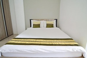 Salinsiri at Lat Krabang