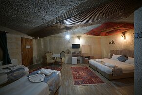 Adelya Cave Hotel