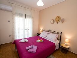 Cozy Flat Main Square 10min To The Sea