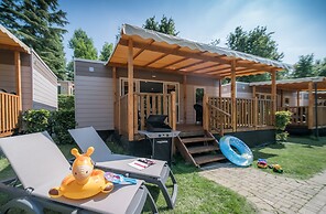 Hu Montescudaio Village