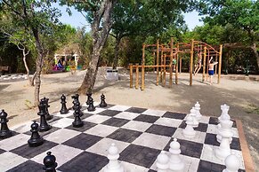 Hu Montescudaio Village