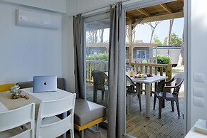 Hu Montescudaio Village