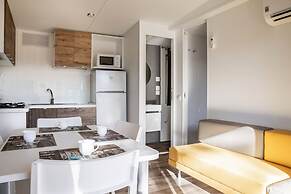 Hu Montescudaio Village