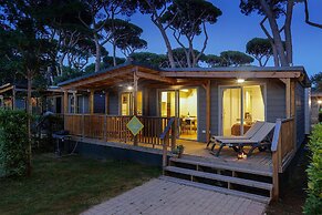 Hu Montescudaio Village