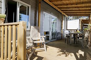 Hu Montescudaio Village