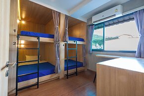 Patong Poshtel - Adults Only - Hostel