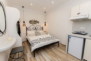 Naxos Enjoy Apartments