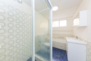 Dolphin Court unit 1