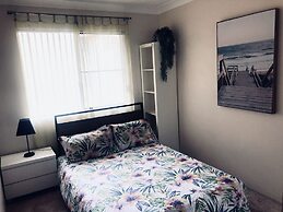 Renas Court Unit 6